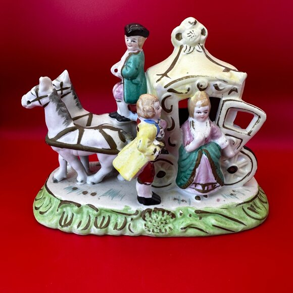 Other - VTG HAND PAINTED HORSE AND CARRIAGE VICTORIAN PEOPLE PORCELAIN FIGURINE